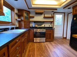 1824 NE Prescott St in Portland, OR - Building Photo - Building Photo