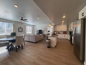 206 N Chapparell Dr, Unit SI ID1504814P in Hurricane, UT - Building Photo - Building Photo