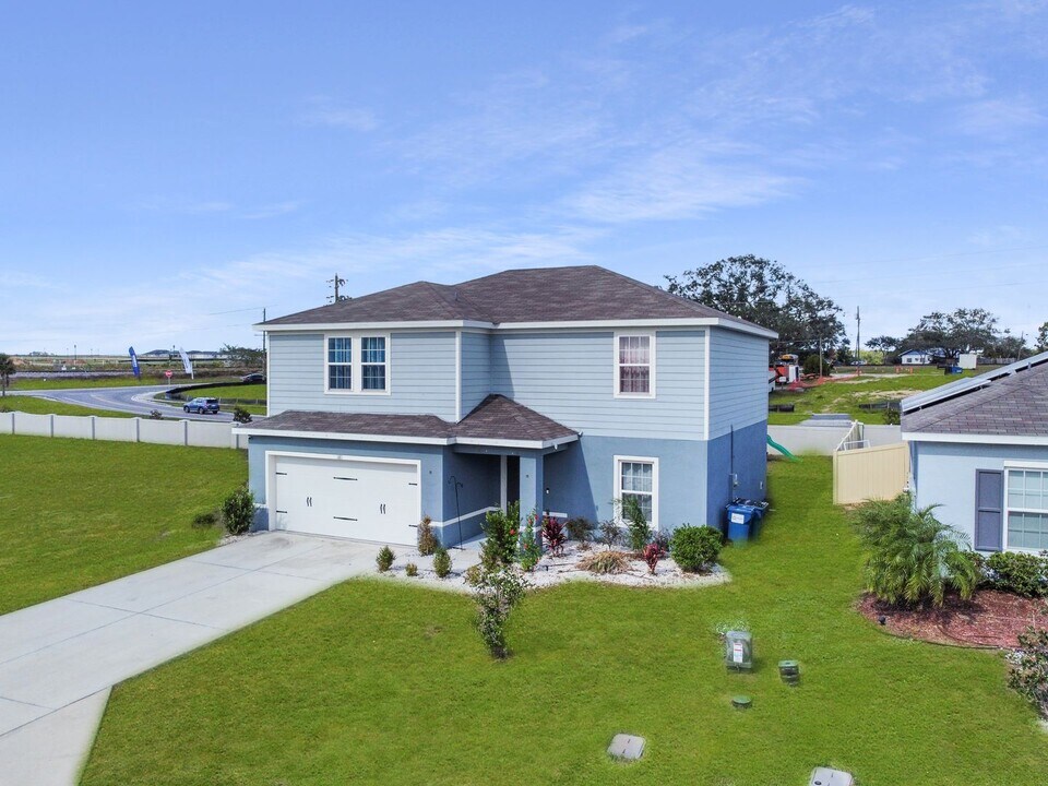 181 Silver Maple Bend in Davenport, FL - Foto de edificio