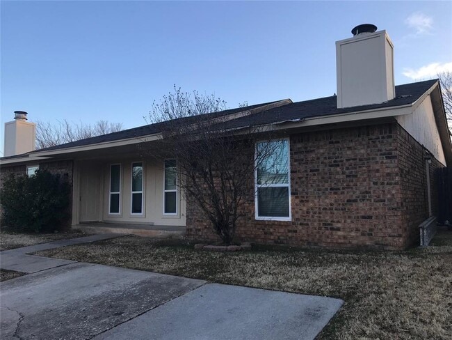 property at 1015 N 5th St
