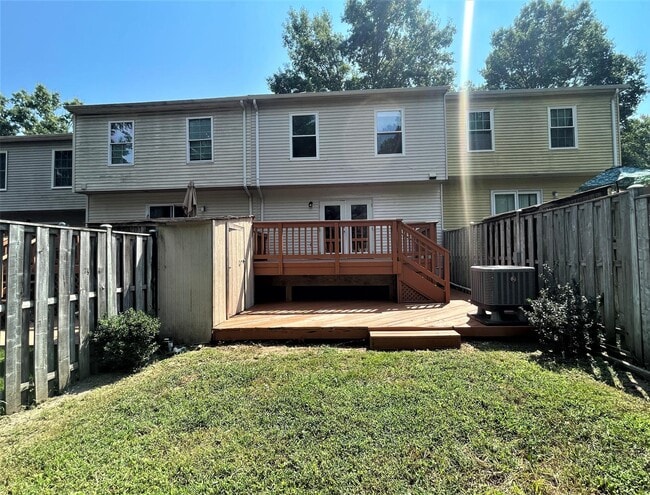 8914 Shamrock Ct in Springfield, VA - Building Photo - Building Photo