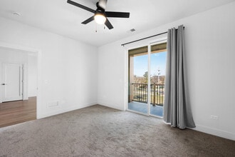 27 W Park Blvd in Villa Park, IL - Building Photo - Building Photo