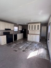 1 Leila Dr in Florence, MS - Building Photo - Building Photo