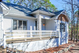 13 Alarcon Way in Hot Springs, AR - Building Photo - Building Photo