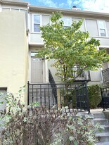 949 Junction Pl in Indianapolis, IN - Building Photo