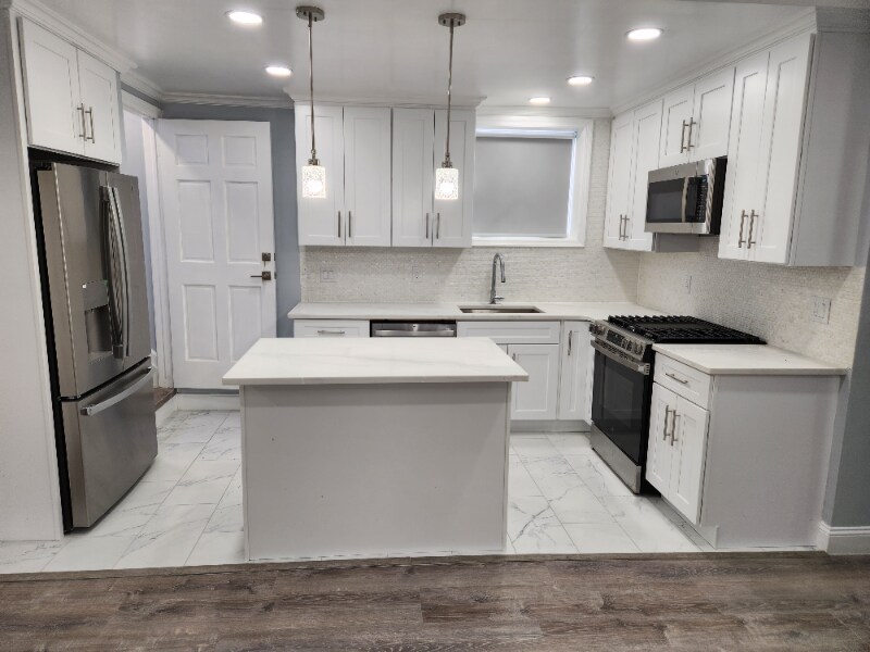 132A Hawthorne Ave-Unit -FL1 in Floral Park, NY - Building Photo