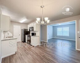 120 W Main St in Troy, TX - Building Photo