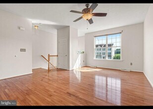 325 Cape Climb in York, PA - Building Photo - Building Photo