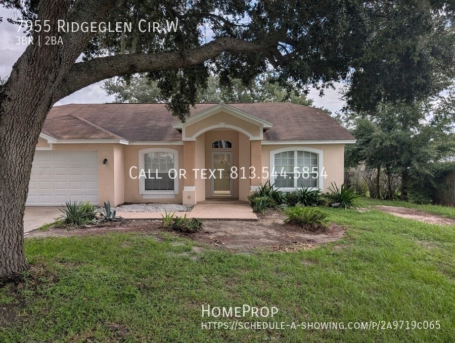 7955 Ridgeglen Cir W in Lakeland, FL - Building Photo