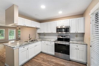 16829 Indian Mound Rd in Tampa, FL - Building Photo - Building Photo