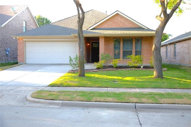 property at 9604 Palm Valley Dr