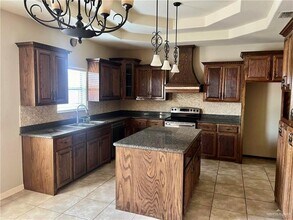 2409 Norma Dr in Mission, TX - Building Photo - Building Photo