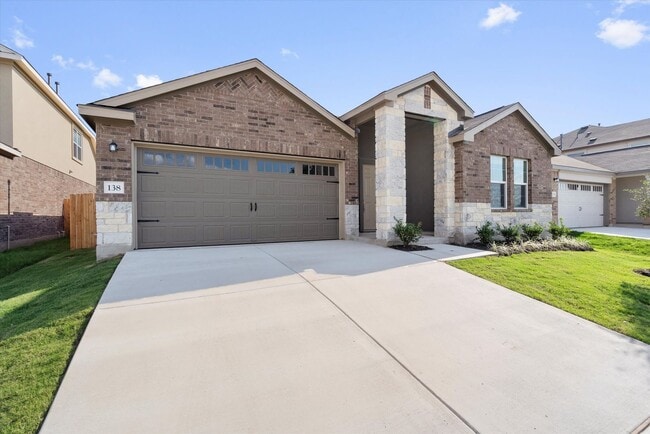 138 Arbordale St in Andice, TX - Building Photo - Building Photo