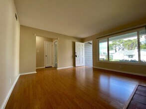 252 Milagra Dr in Pacifica, CA - Building Photo - Building Photo