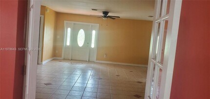 131 SE Serenata Ct in Port St. Lucie, FL - Building Photo - Building Photo