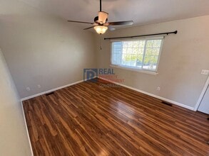 4000 Dove Ln in Evans, CO - Building Photo - Building Photo