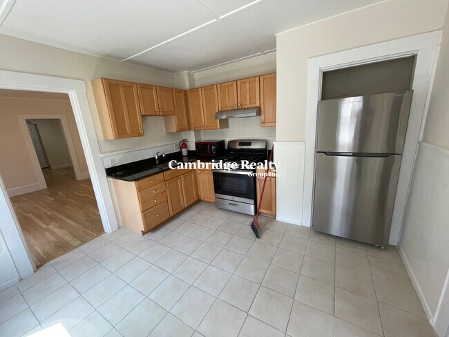 357 Cambridge St, Unit 1A