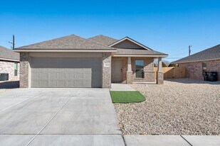 2503 Kenwood Ave in Lubbock, TX - Building Photo