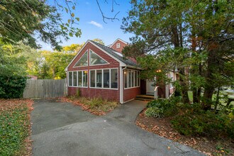 8 Marbee Rd in Rockport, MA - Building Photo - Building Photo