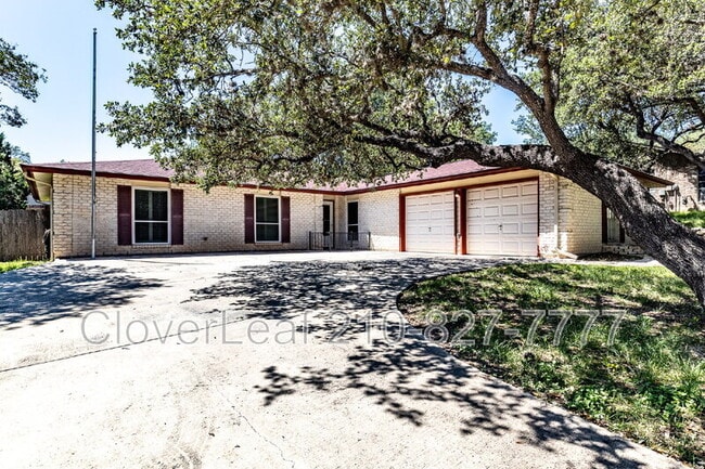 property at 8246 Phoenix Ave