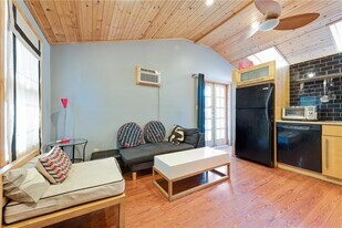 5500 Westminster Dr in Austin, TX - Building Photo