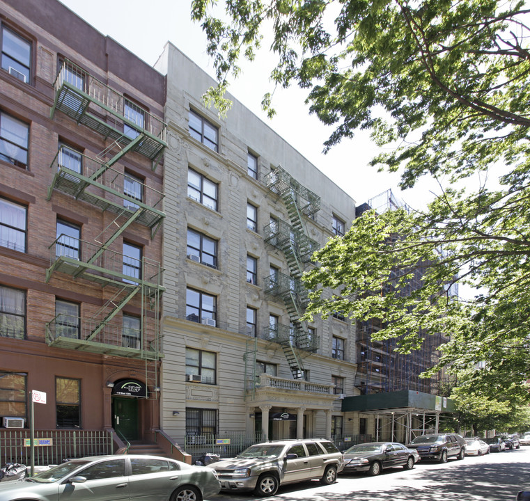 115-117 W 129th St in New York, NY - Building Photo