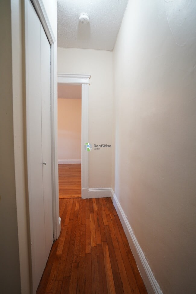 1156 Commonwealth Ave