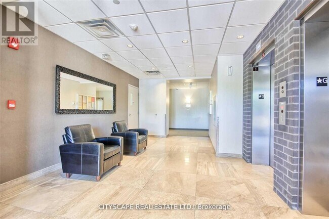 7400 Markham Rd in Markham, ON - Building Photo - Building Photo