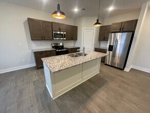 960 Long Path Ct in Goddard, KS - Building Photo - Building Photo