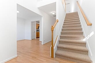 301 Carnahan Dr in Spartanburg, SC - Building Photo - Building Photo