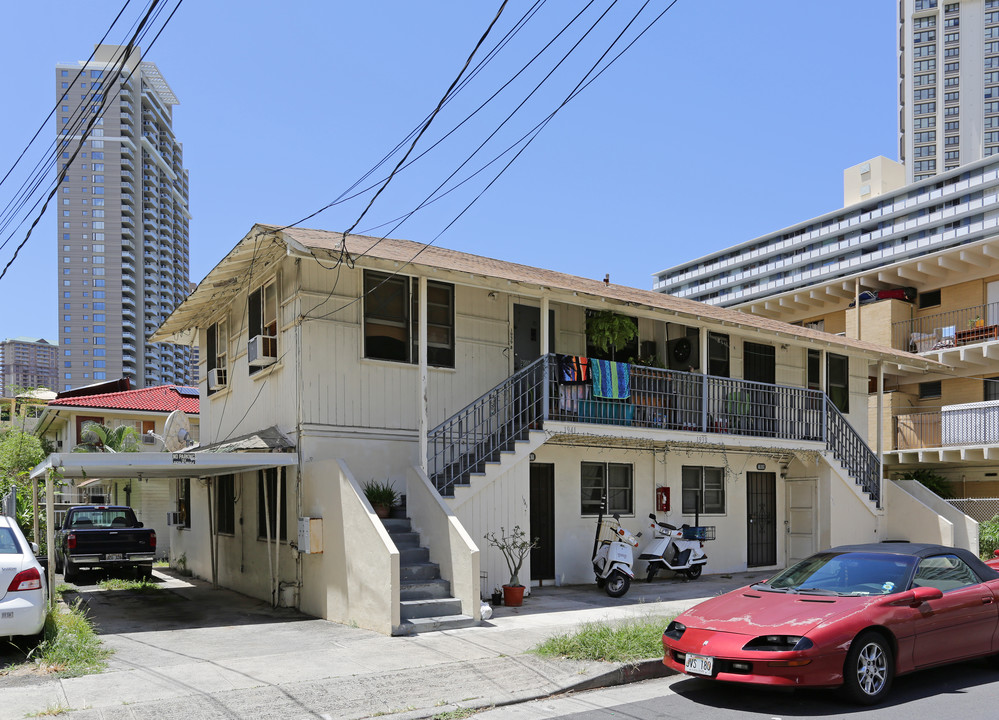 1939-1941 Kahakai Dr in Honolulu, HI - Building Photo