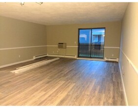 245 Sea St in Quincy, MA - Building Photo - Building Photo