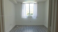 2775 NE 187th St, Unit 329 in Aventura, FL - Building Photo - Building Photo