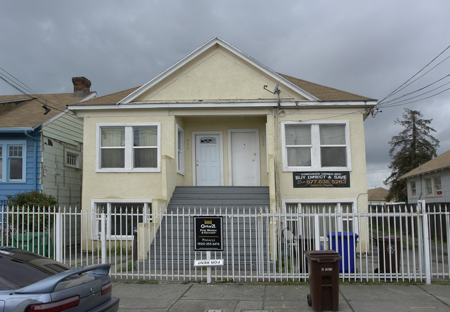 137 4th St in Richmond, CA - Building Photo - Building Photo