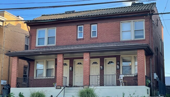 206 Bailey Ave in Pittsburgh, PA - Building Photo - Building Photo