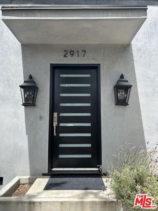2917 Urban Ave in Santa Monica, CA - Building Photo