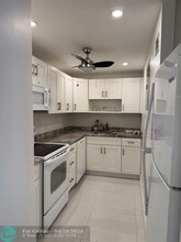 3000 Riomar St in Fort Lauderdale, FL - Building Photo - Building Photo