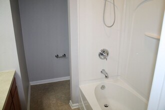 10336 Estero Bay Ln in Tampa, FL - Building Photo - Building Photo