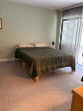 1700 Presidential Way in West Palm Beach, FL - Building Photo - Building Photo