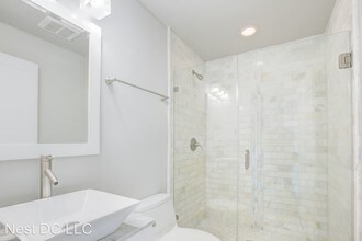 1827 Benning Rd NE in Washington, DC - Building Photo - Building Photo