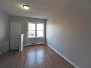 260 Main St in Saint John, NB - Building Photo - Building Photo