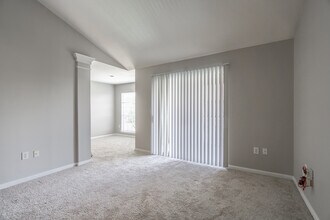 The Boulevard in Houston, TX - Building Photo - Interior Photo