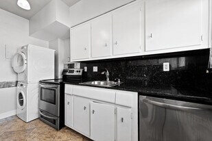 3003 Terramar St in Fort Lauderdale, FL - Building Photo