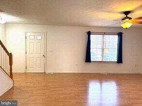 107 Trade Wind Ln in Winchester, VA - Building Photo - Building Photo