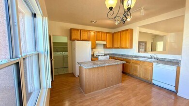 10252 E Wasp Spring Dr in Tucson, AZ - Building Photo - Building Photo