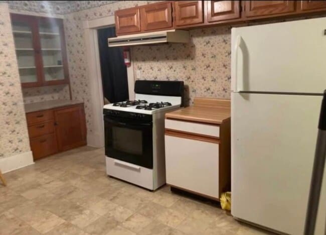 756 3rd St in New Martinsville, WV - Foto de edificio - Building Photo