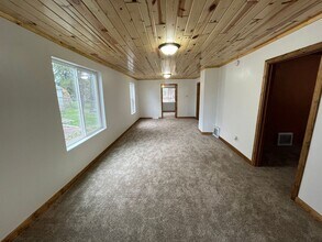 426 Vaughn St in Rhinelander, WI - Building Photo - Building Photo