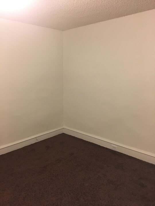 1211 Alcott St in Philadelphia, PA - Building Photo