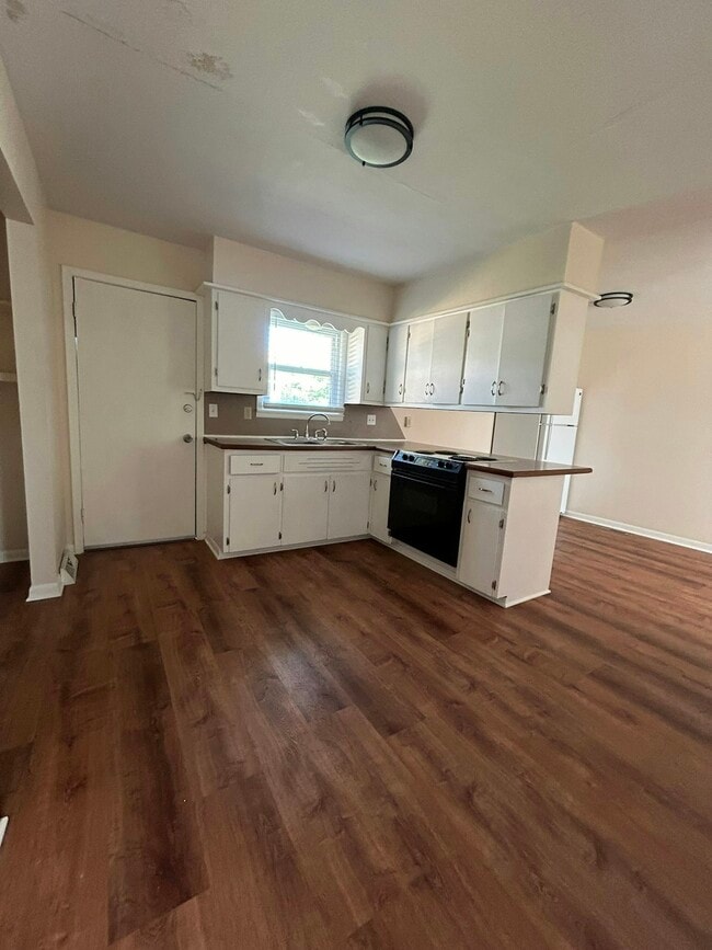 property at 901 Centennial Dr