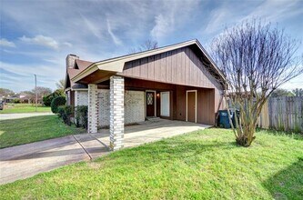 4644 Wineberry Dr in Fort Worth, TX - Foto de edificio - Building Photo